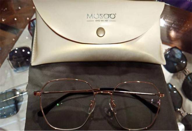 美速MOSOO眼镜