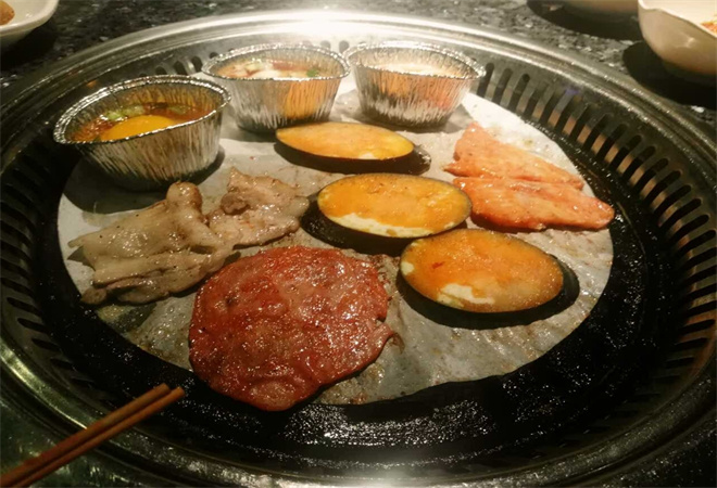 韩枫苑韩式自助烧烤加盟