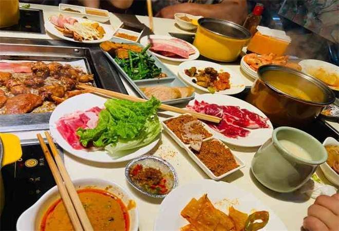 聚盛源自助烤涮城