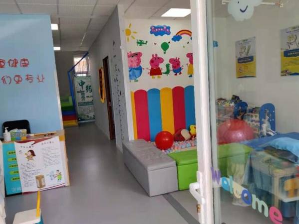 蓓灵童小儿推拿