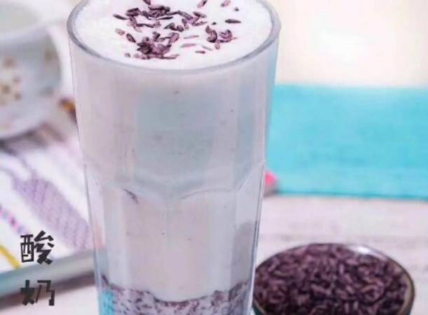 牛小七酸奶紫米露