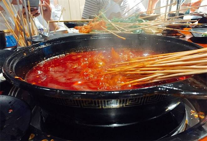 张小辣牛肉串串火锅