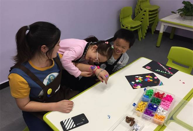 松白国际艺术教育