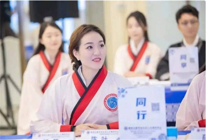 华夏盛德礼仪培训