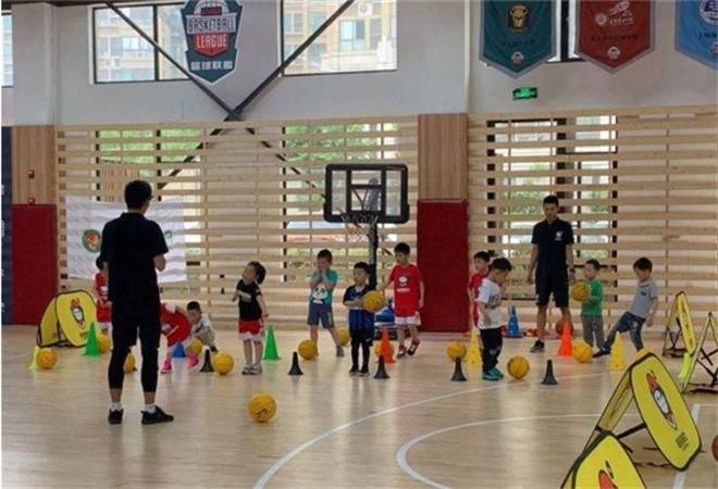 超级豌豆篮球训练营