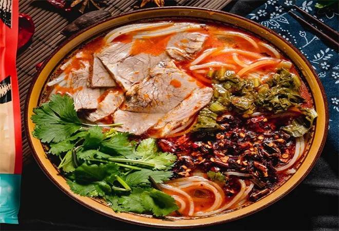 贵姑娘贵州羊肉粉