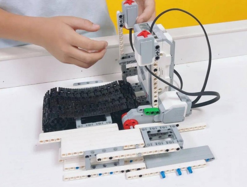 画贝机器人教育加盟 画贝机器人教育加盟