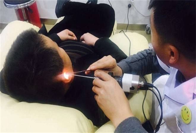 爱耳康可视采耳