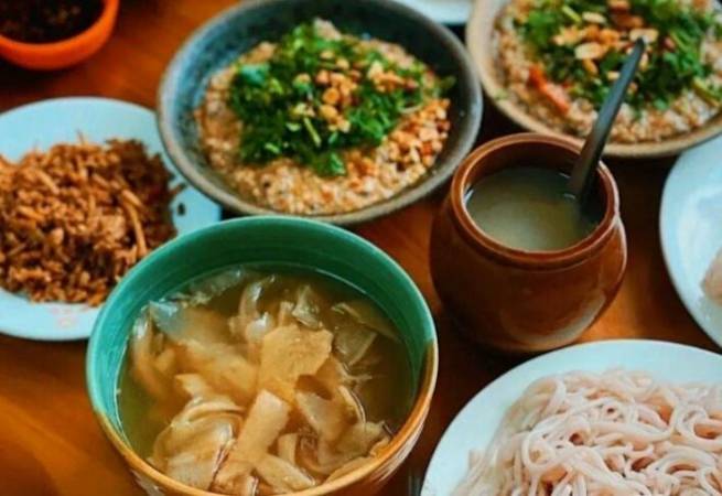 阿露家过手米线