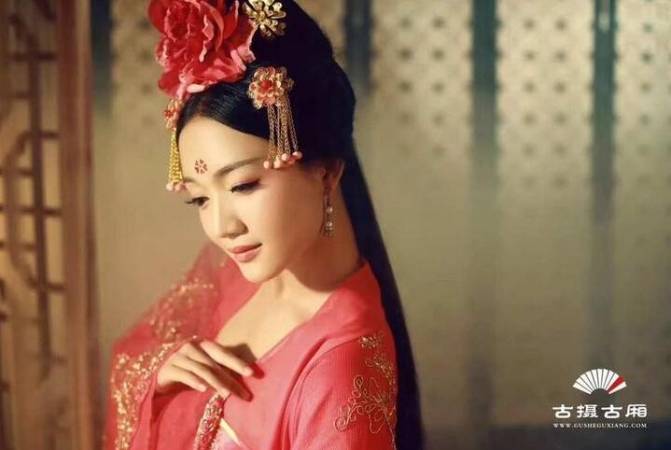 古摄古厢古装摄影