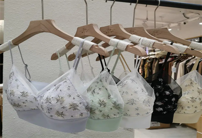 楓之欣內(nèi)衣