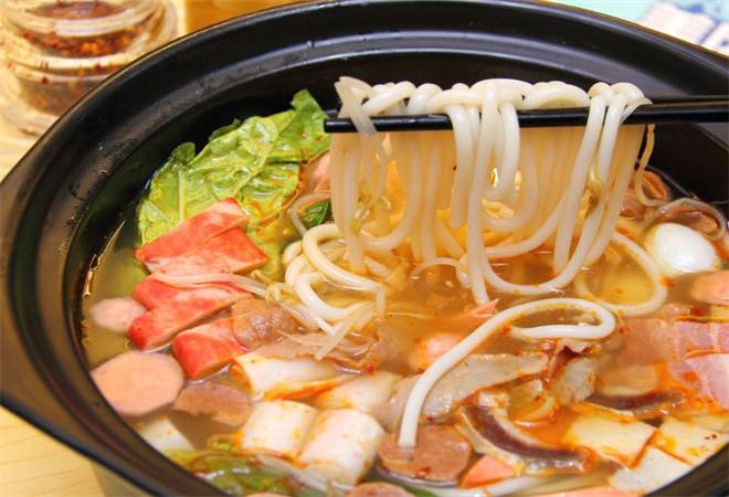 雲芝味云南过桥米线