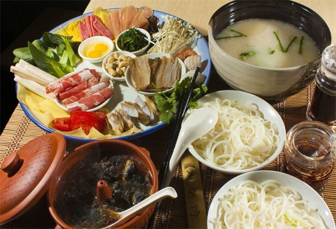 雲芝味云南过桥米线