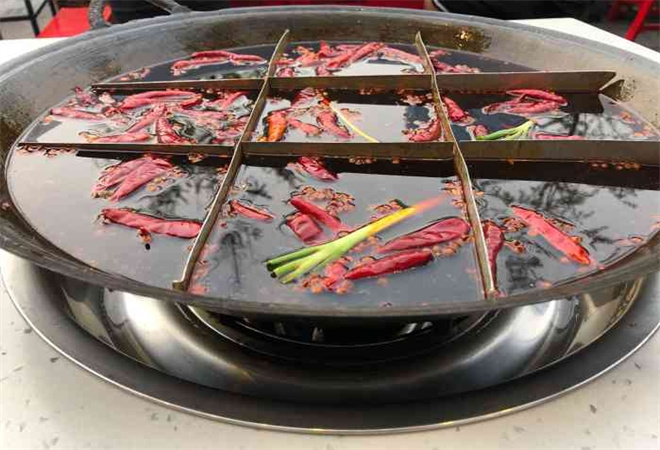 素芬九宮格火鍋