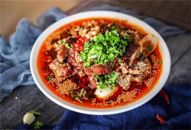 大表哥香锅冒菜 大表哥香锅冒菜