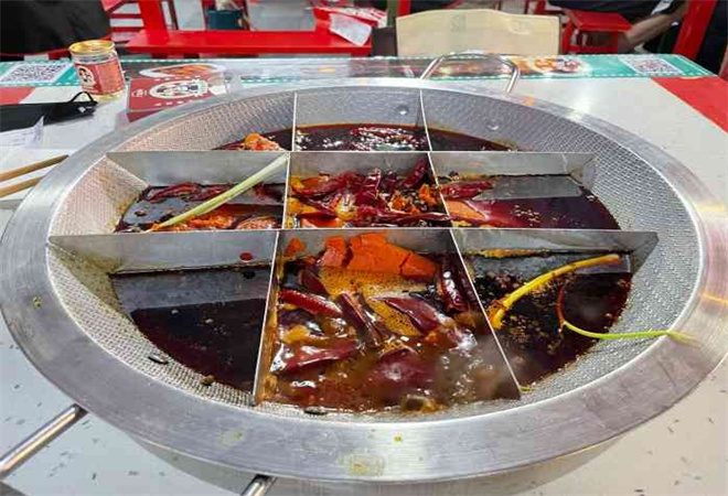 素芬九宮格火鍋加盟