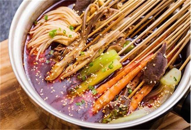 渝牛香坊串串香