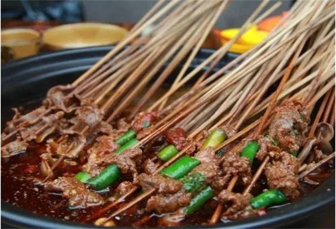 渝牛香坊串串香