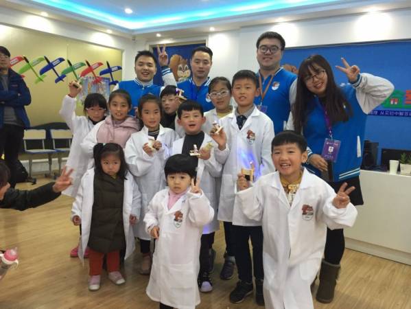 坚果科学实验室