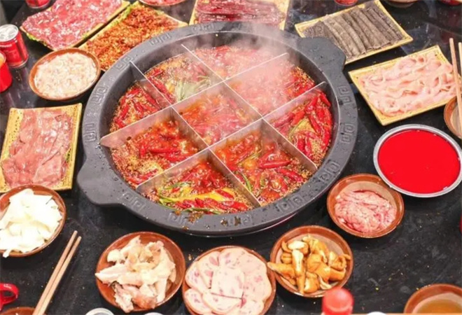 伊品樓自助火鍋