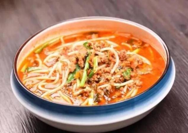 三千吼小锅米线