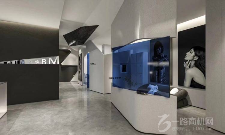 斑马年华照相馆