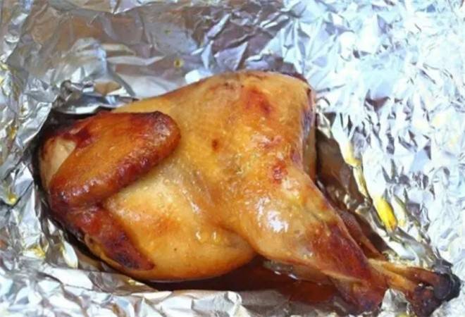 窑八爷现烤窑鸡