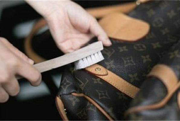 伊斯曼干洗 伊斯曼干洗