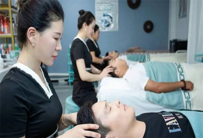 头疗采耳养生馆