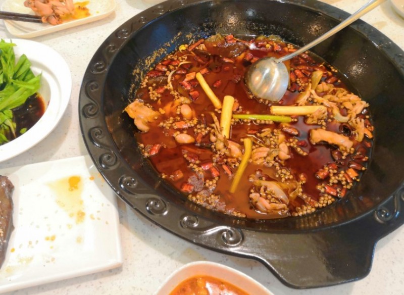 蛙魚潭美蛙魚頭