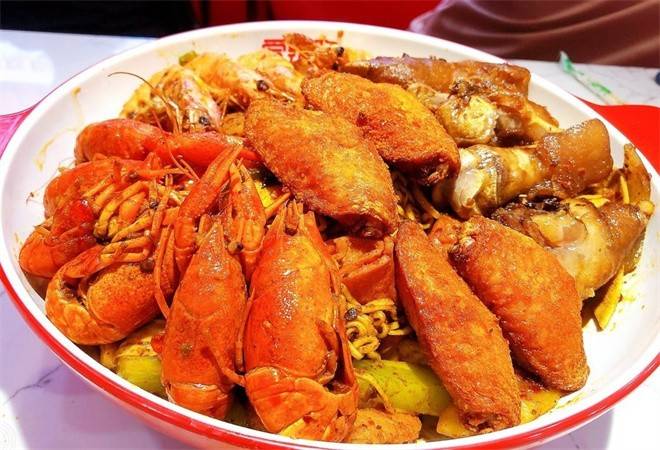 爱辣吻麻辣香锅