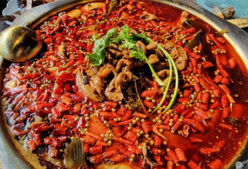 關漁小院肥腸魚火鍋