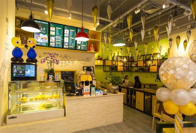 詩馬伯爵飲品小吃店