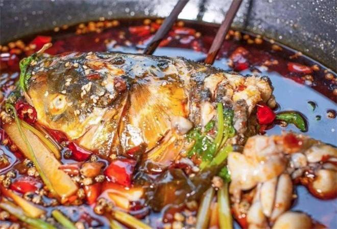 川道官美蛙鱼头火锅