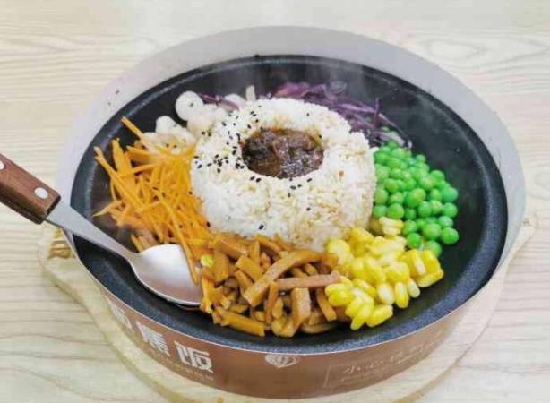 焦本味铁板焦饭