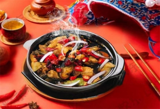 膠東心心茄燜魚米飯