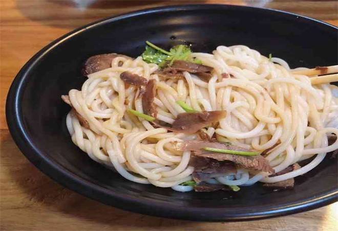 双拇指桂林米粉