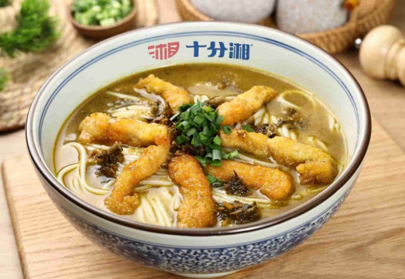 十分湘酸汤米粉加盟