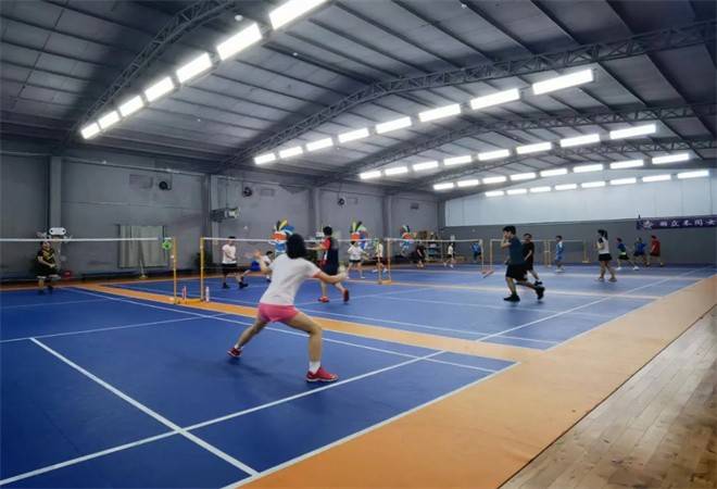 民治羽毛球馆