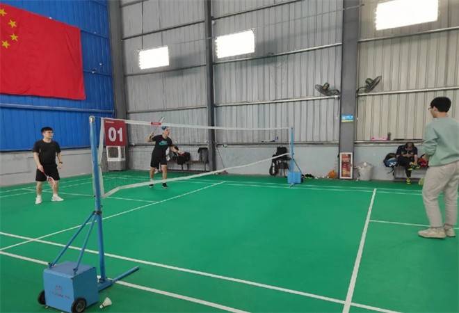 民治羽毛球馆