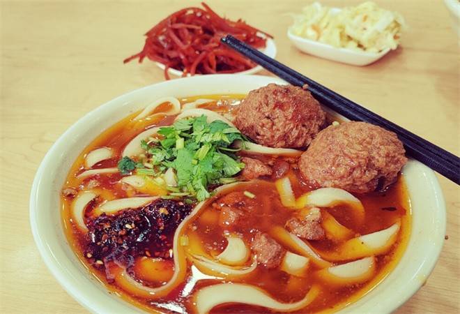 尝回来大同刀削面