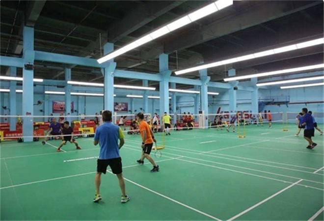 民治羽毛球馆
