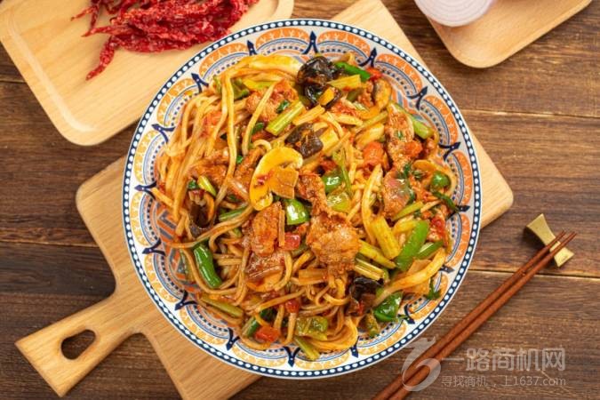 疆湖传说滚辣皮子拌面王