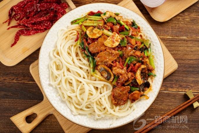 疆湖传说滚辣皮子拌面王