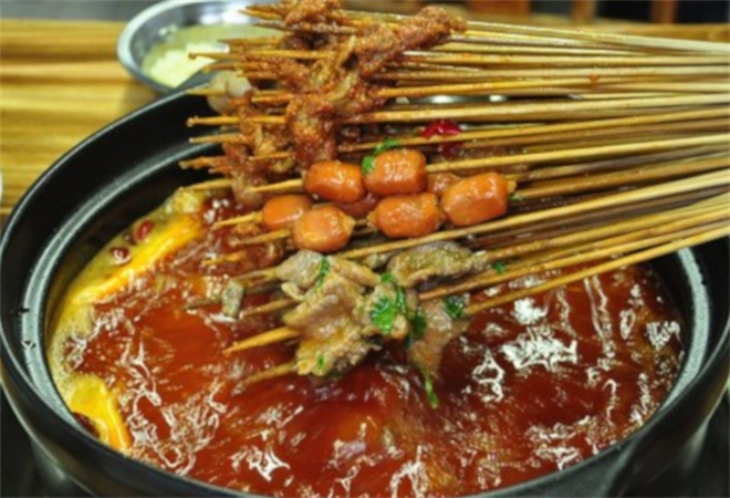 杨小帅砂锅串串