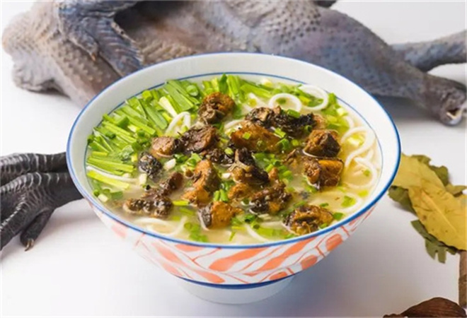 滋絲味烏雞米線