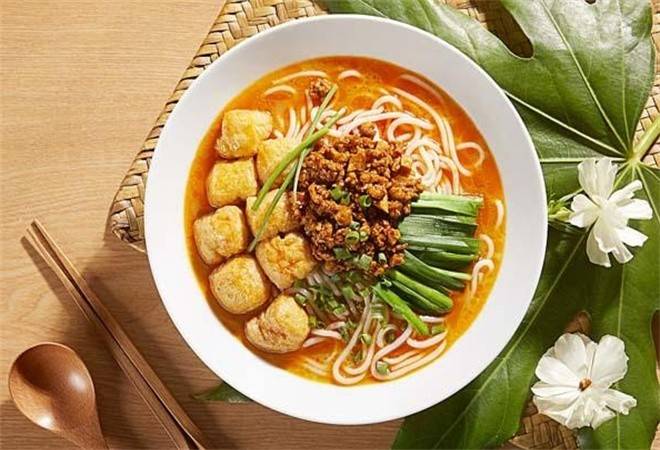 楠塔纳小锅米线