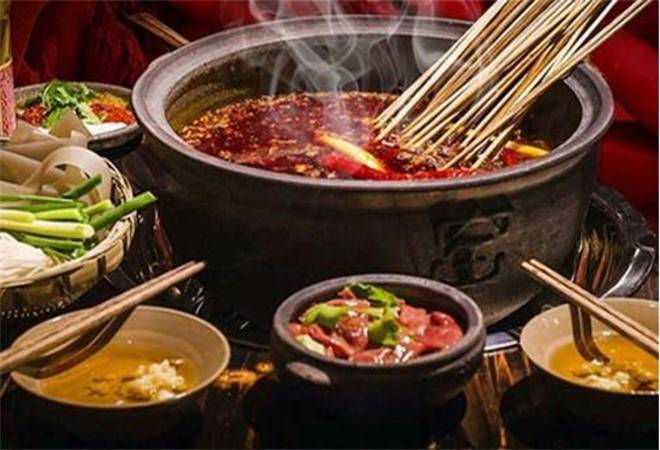 杨小帅砂锅串串