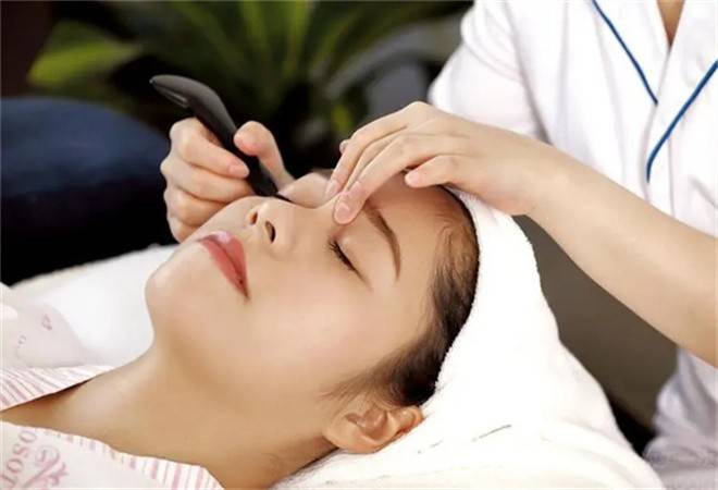 爱绽放皮肤管理