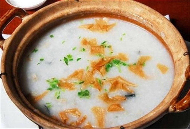 谷老六港式砂锅粥加盟